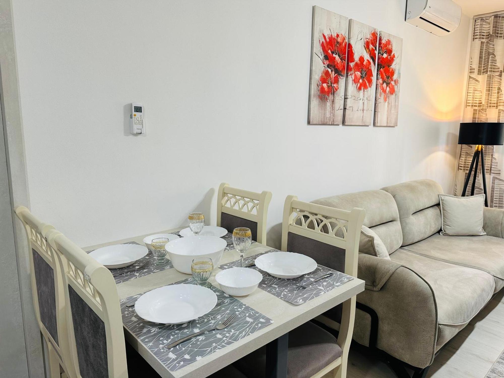 Grace'S Centre Apartment Shkoder Ngoại thất bức ảnh