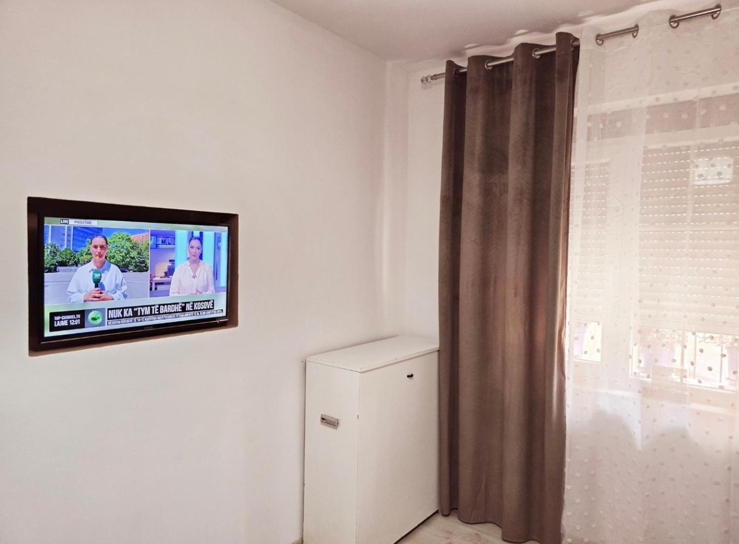 Grace'S Centre Apartment Shkoder Ngoại thất bức ảnh